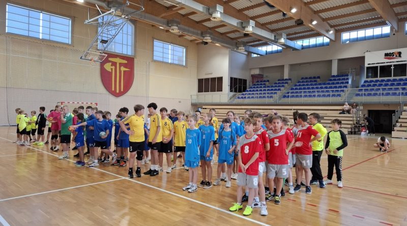 MAŁA BOCHEŃSKA LIGA PIŁKI RĘCZNEJ